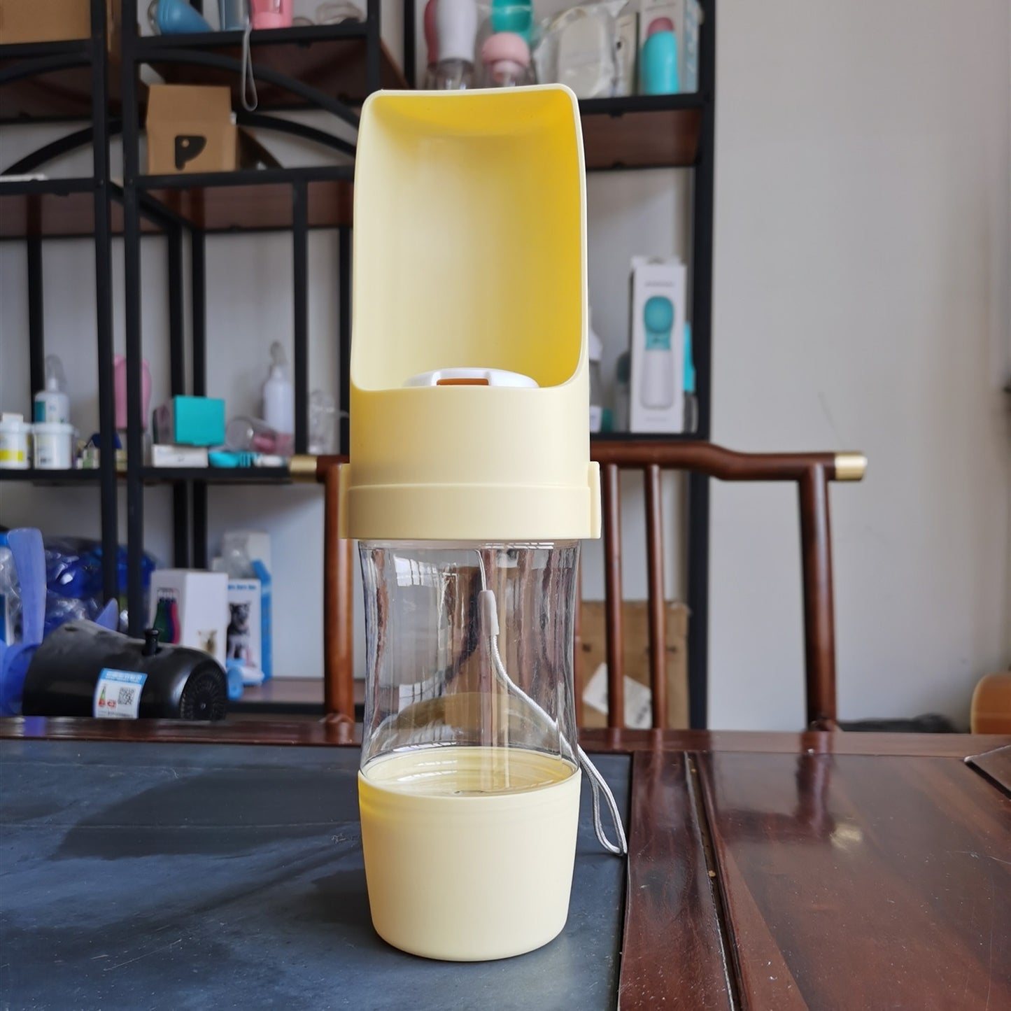 2-in-1 Travel Dog Water Bottle & Feeder – Portable Outdoor Pet Drinking Cup